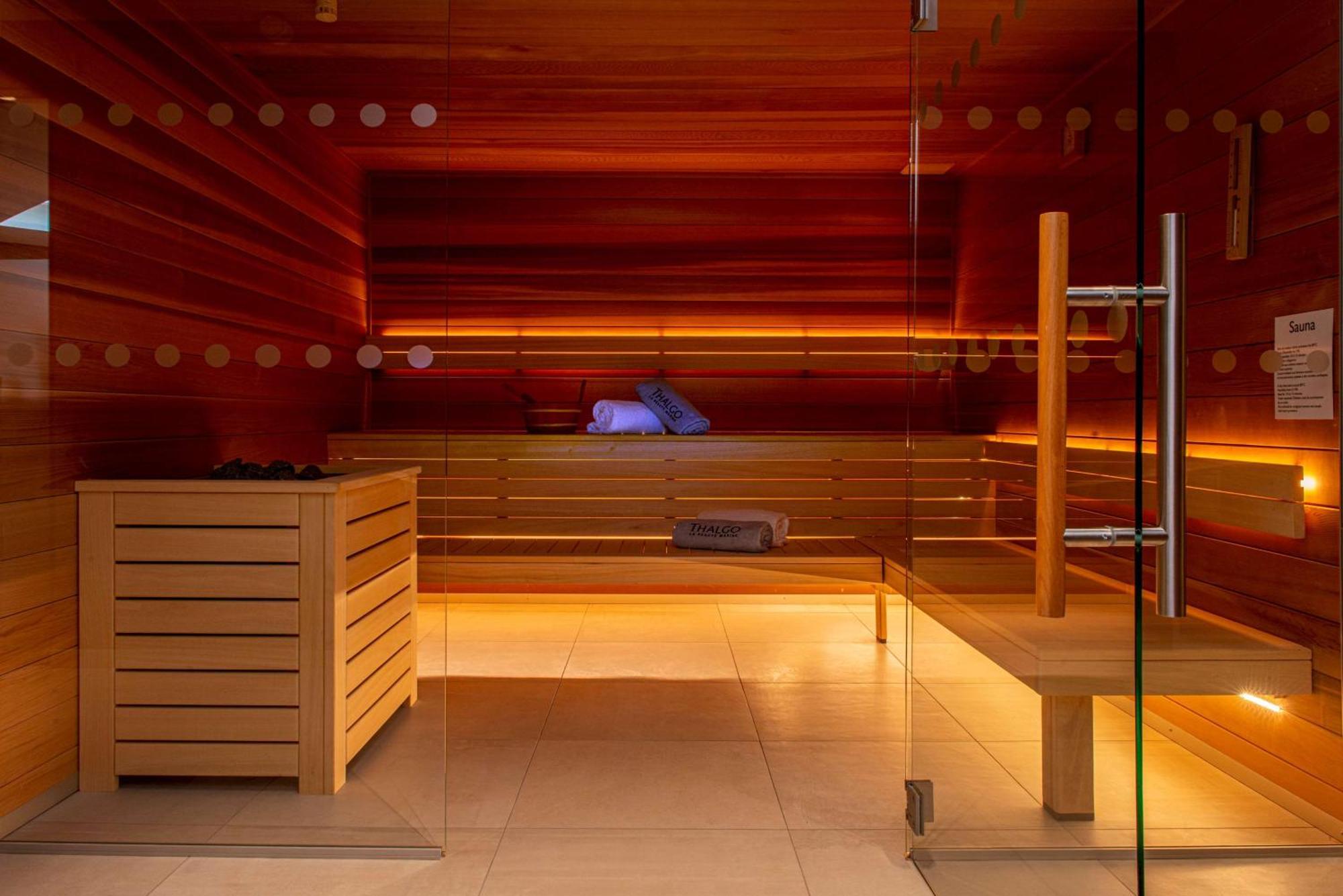 Radisson Blu Hotel, Rouen Centre Εξωτερικό φωτογραφία