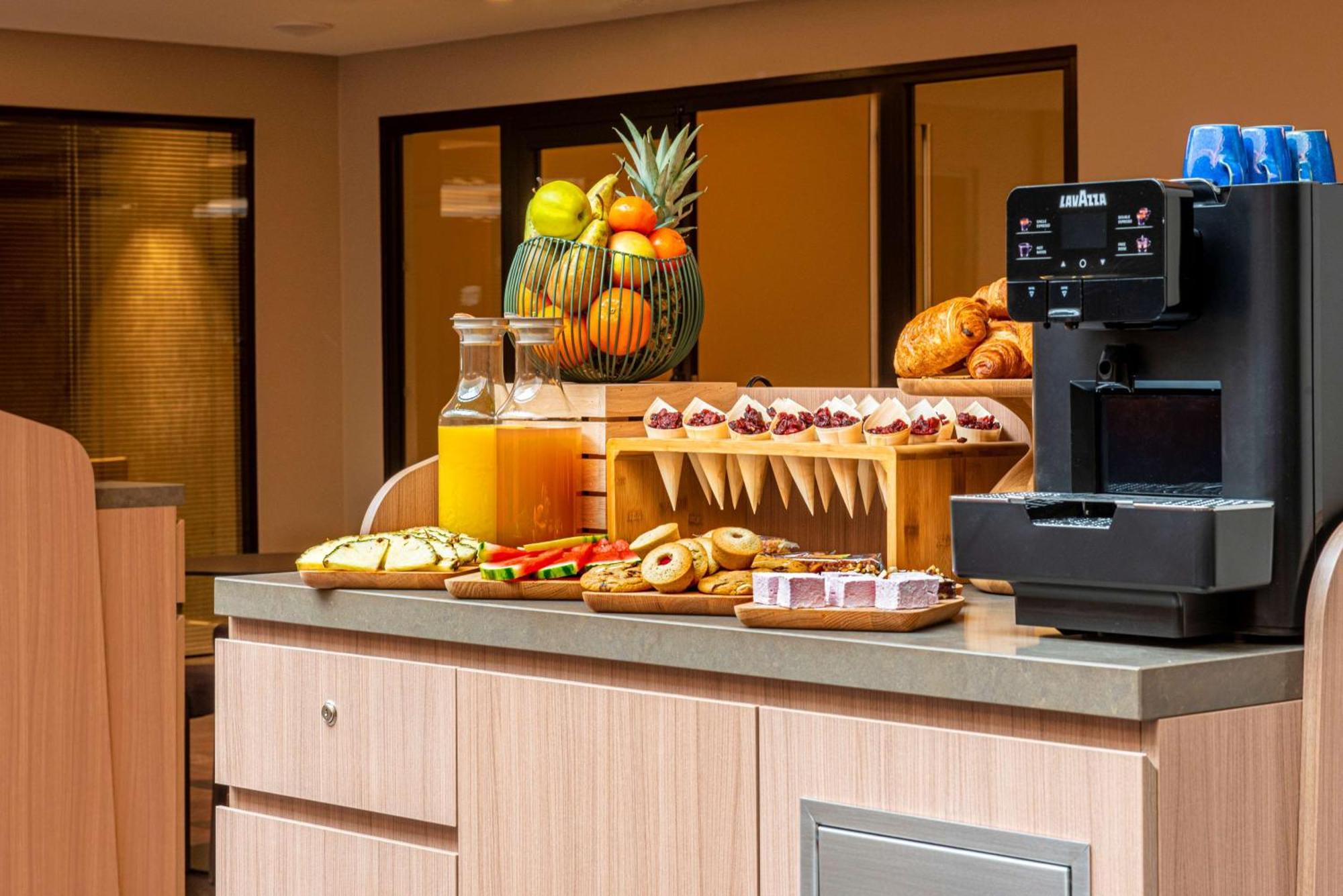 Radisson Blu Hotel, Rouen Centre Εξωτερικό φωτογραφία