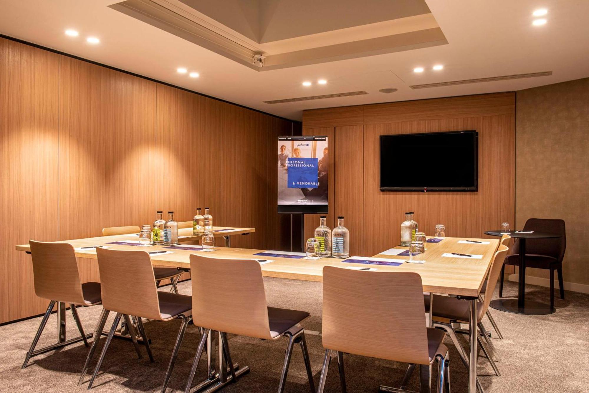 Radisson Blu Hotel, Rouen Centre Εξωτερικό φωτογραφία